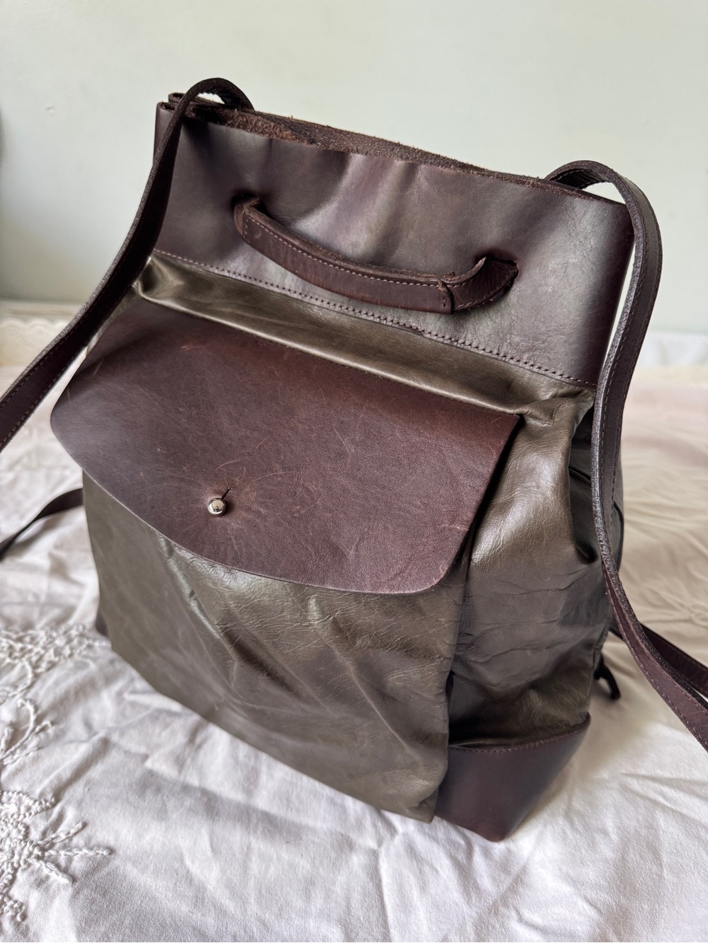 m0851 Leather Convertible Backpack Tote Bag Two Tone Olive Brown Made in Canada - Picture 14 of 14